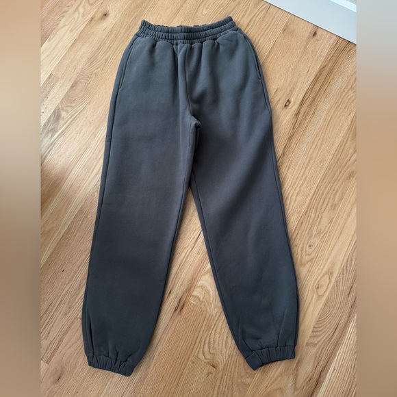 Comfrt SET Hoodie & Sweatpants Travel Essentials Gray Medium / Small - Picture 8 of 13